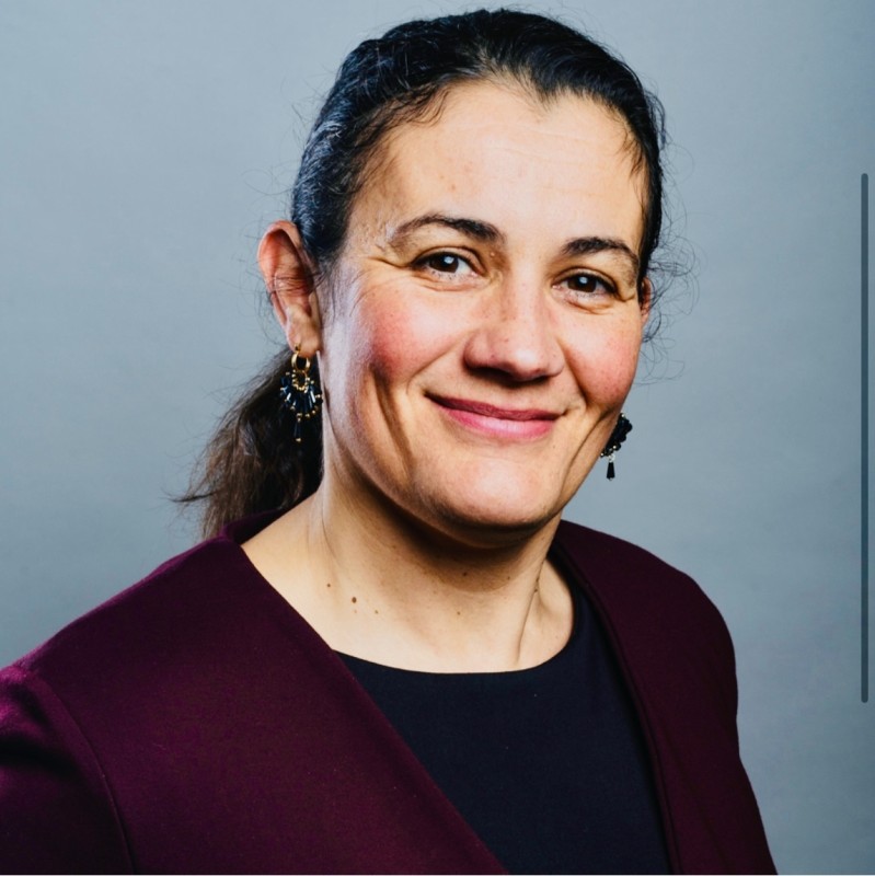 Caroline Daumas, Rouge Kaki